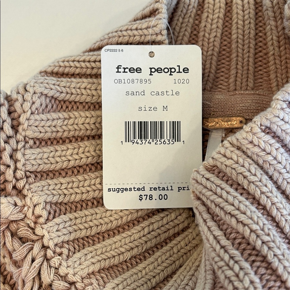 Free People Sweetheart Turtleneck Sweater Small Tan Sand Crop Chunky Oversized - Picture 5 of 7